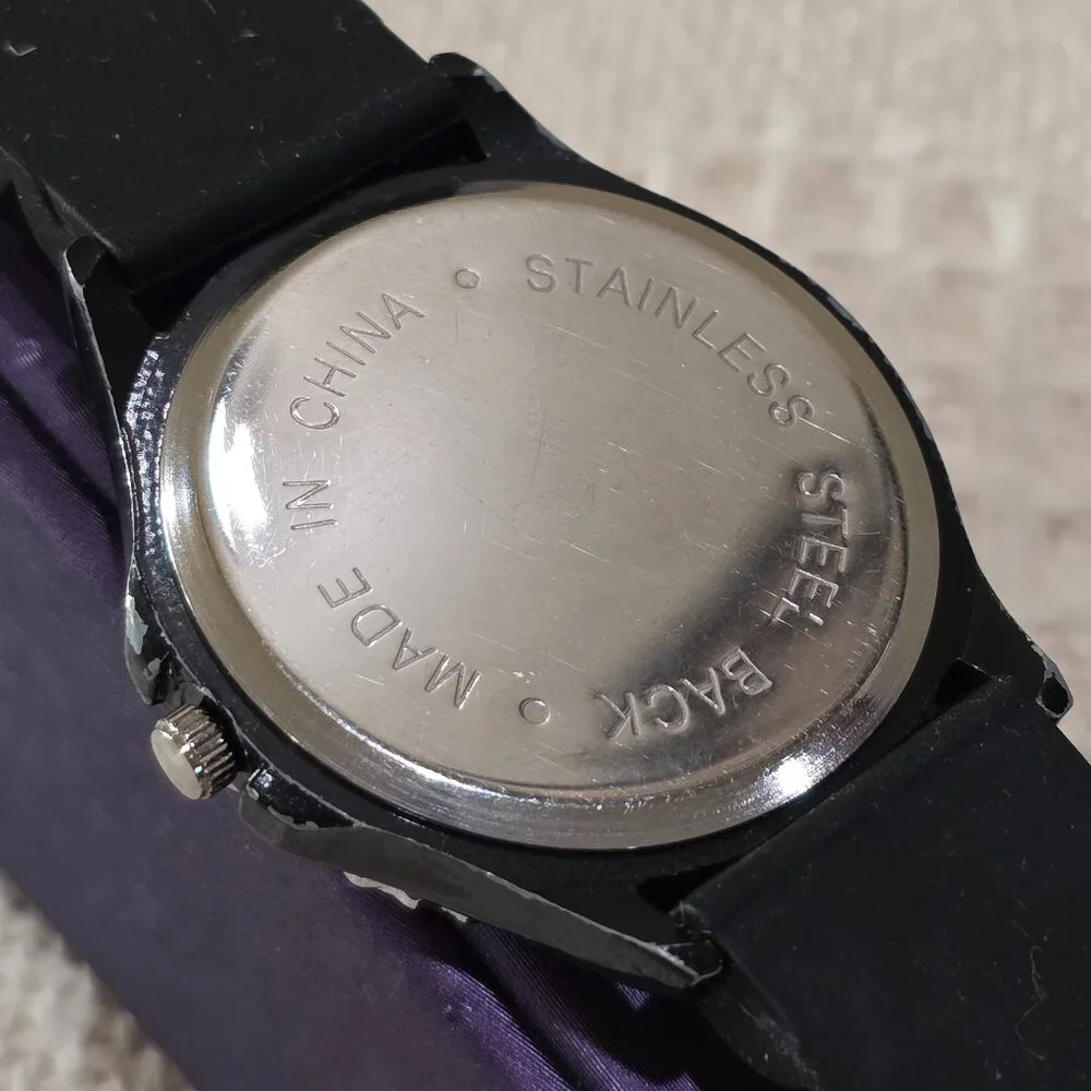 Geneva Black Face Silver Crystal Accent Round Unisex Wrist Watch Silicone Band